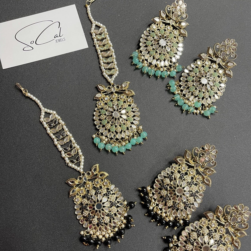 NEW GORGEOUS MIRROR Earring Tikka Set 2 colors - Picture 1 of 2
